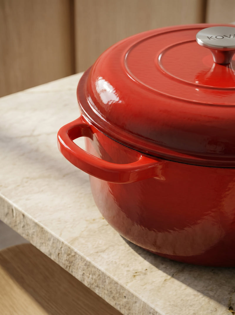 Cocotte fonte KOVA - handle-closeup